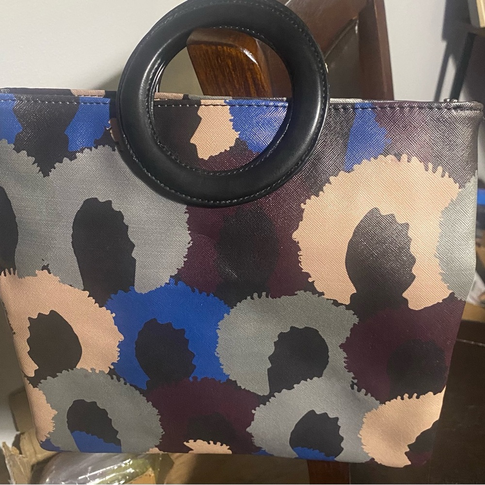 Izzy & Liv Handbag